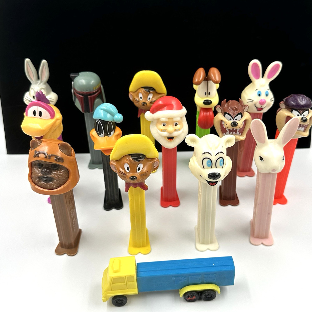 Vtg Lot of 16 Pez Dispensers Candy Lucas Films, PAWS, Warner Bros -70s, 90s